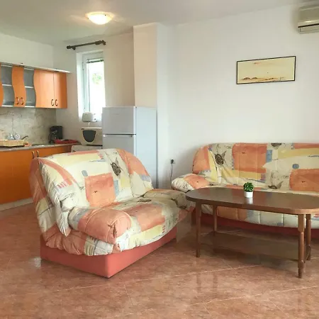 Breeze Nadezhda Apartamento *